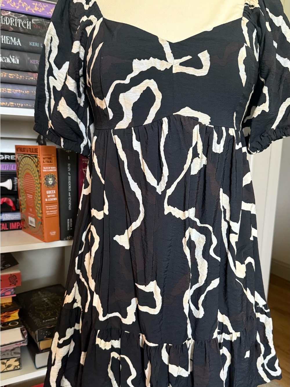 Nine West Black and White Abstract Midi Dress